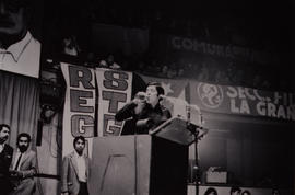 Fotografía de Rolando Calderón en el teatro Caupolicán