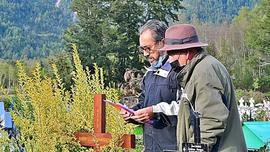 Asistentes actividad de homenaje a Próspero Guzmán.