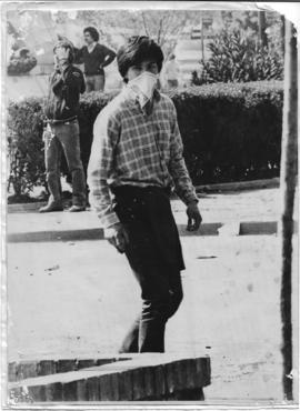 Fotografía de joven en jornada de protesta